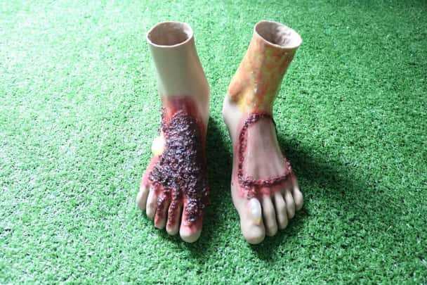 Anatomy Lab Moulage - Wearable Burn Feet