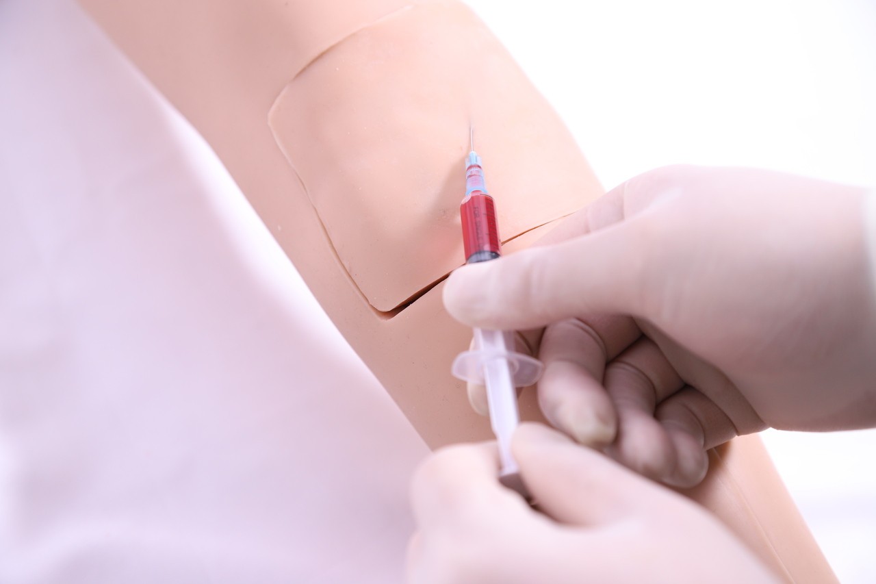 Anatomy Lab Advanced IV Training Arm - Vein Puncture Demo