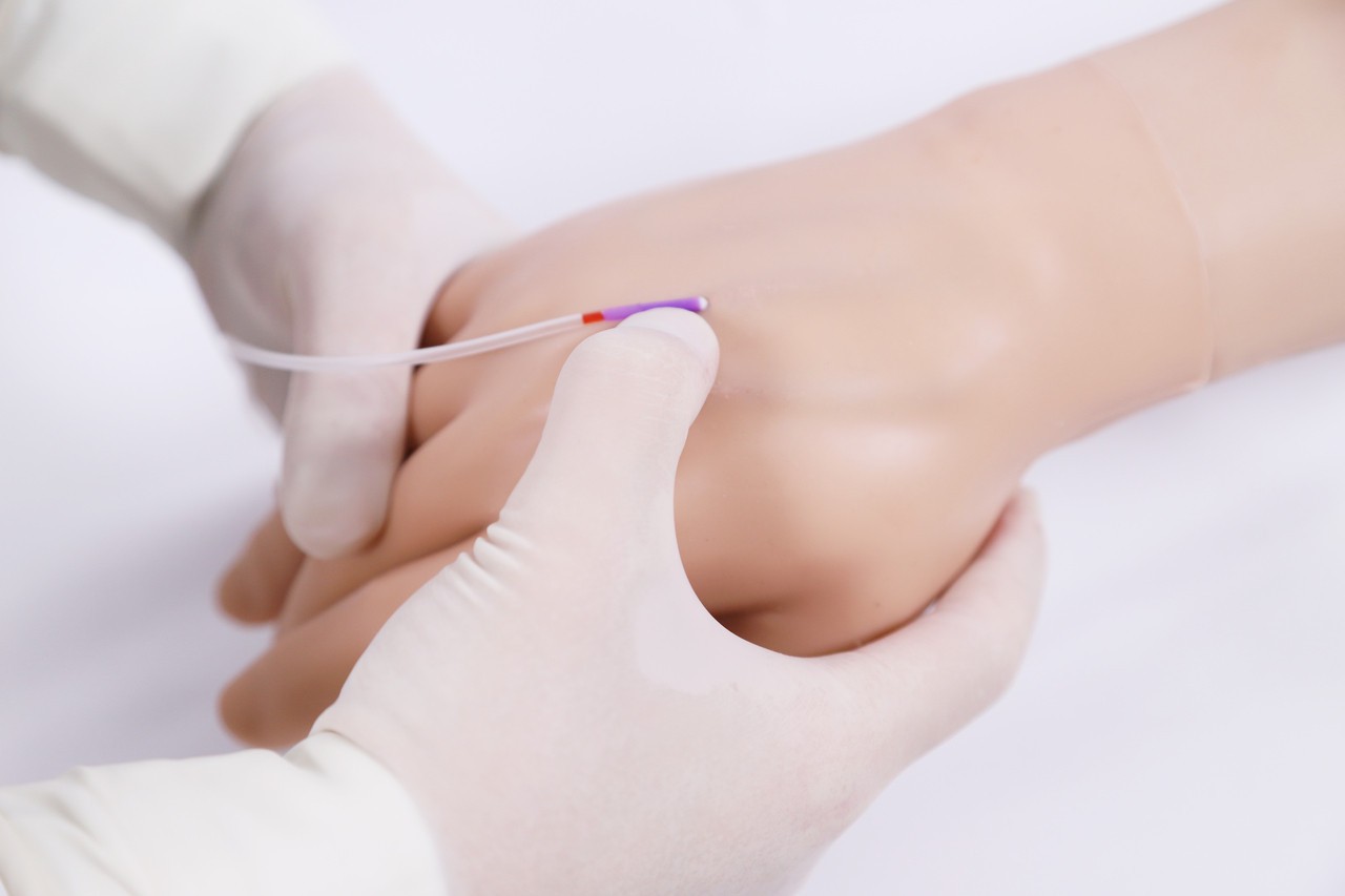 Anatomy Lab Advanced IV Training Arm - Infusion Demo