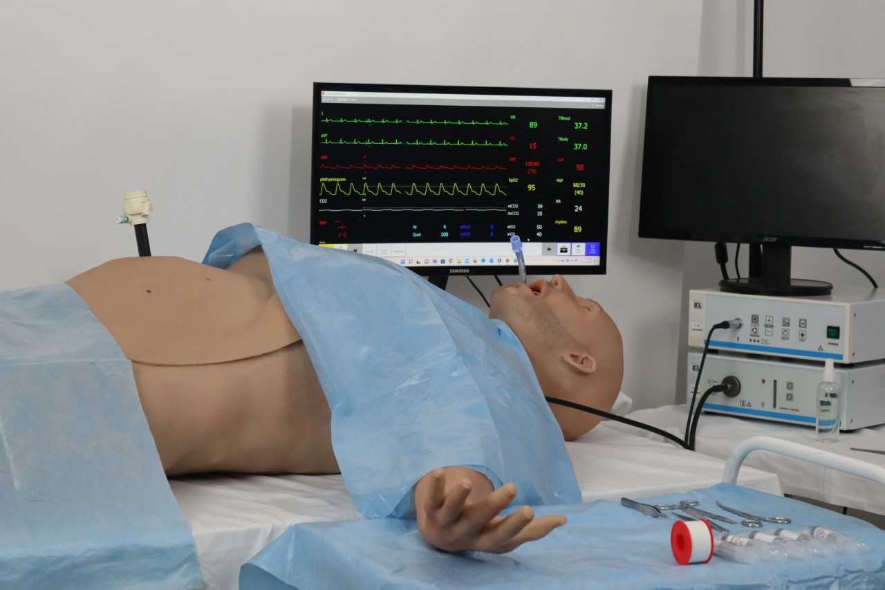 ADAM-X Laparoscopic Surgical Training Simulator