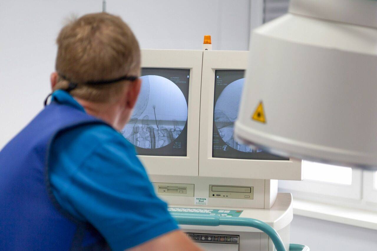 Image Guided Lumbar Spinal Injection Trainer