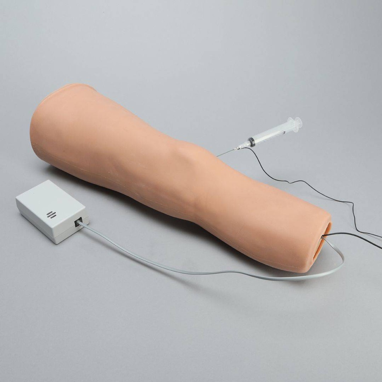 Soft Tissue Knee Injection Model with Skin