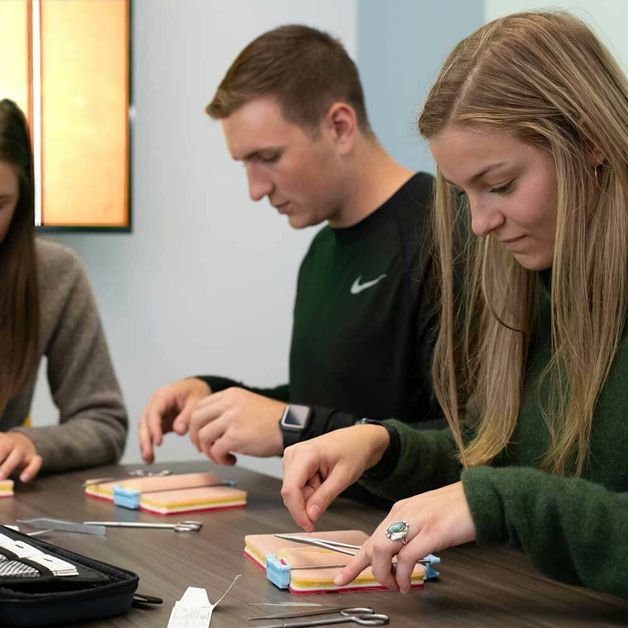 Suture Skills Trainer